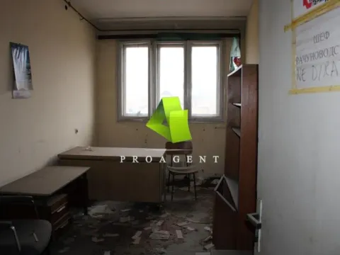 Izdavanje, poslovni prostor, 828m², Medijana, Niš - image 17