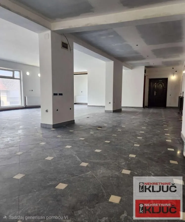 Rent, office space, 220m², Centar, Novi Sad