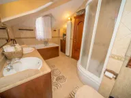 Prodaja, kuća, 169m², Cetinje, Crna Gora - image 19