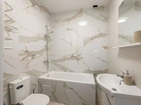 Prodaja, jednosoban stan, 25m², Tivat, Crna Gora - image 5