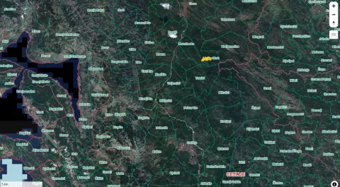 Satelitski snimak terena sa označenim katastarskim granicama i nazivima naselja. - image 2