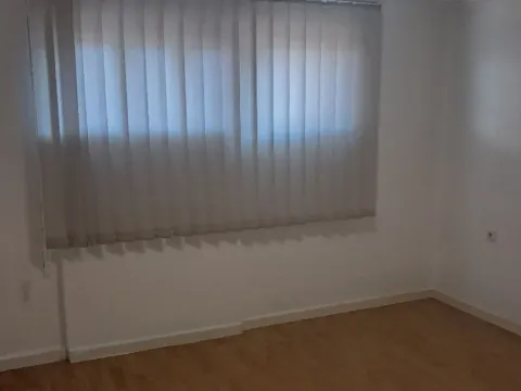 Izdavanje, poslovni prostor, 41m², Preko Morače, Podgorica - image 3