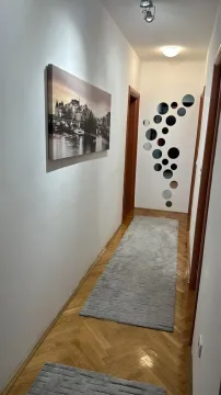 Prodaja, dvosoban stan, 76m², Centar, Bar - image 8