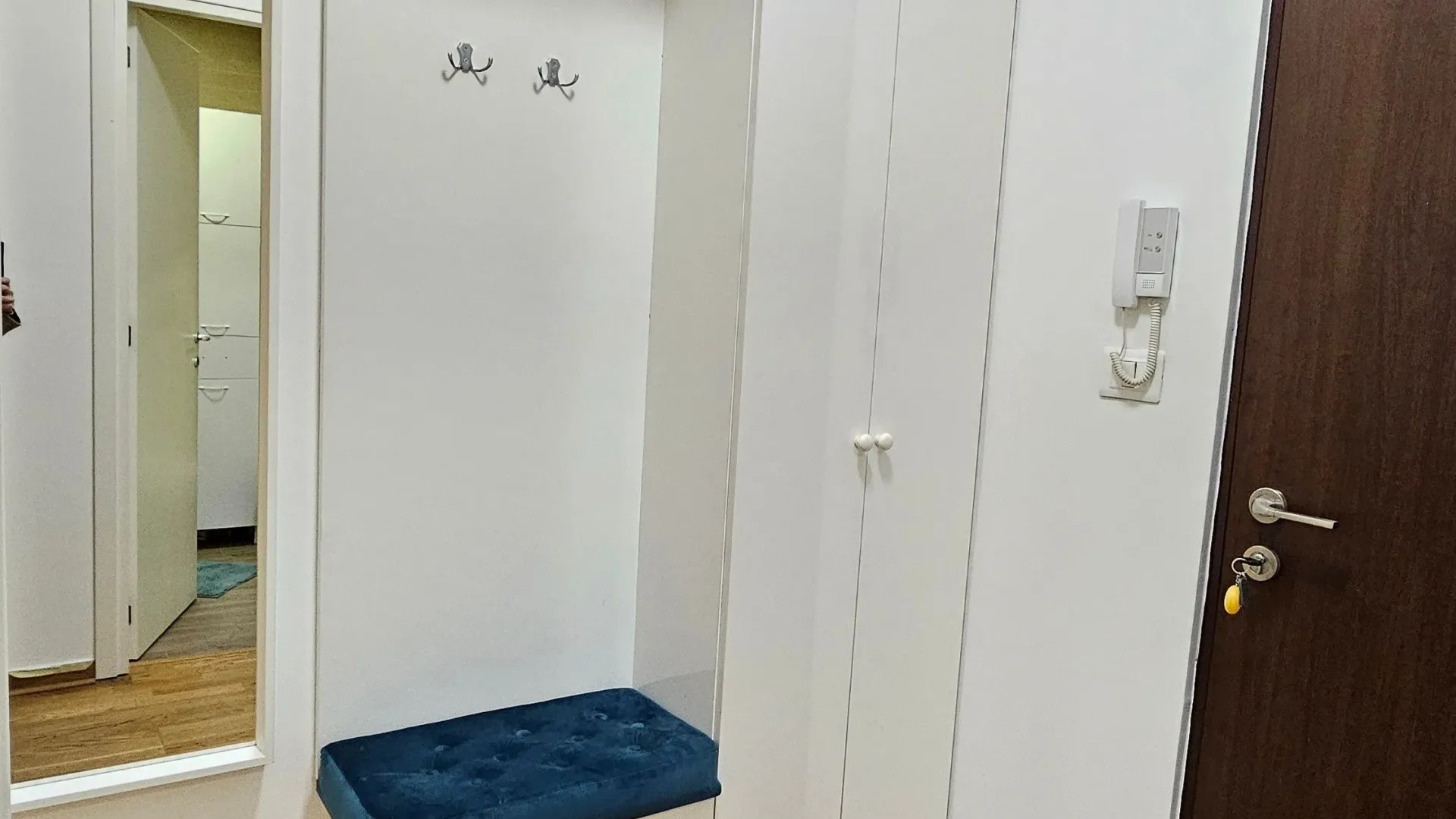 Rent, one bedroom apartment, 45m², City Kej, Podgorica