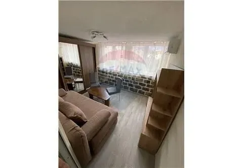 Rent, studio apartment, 52m², Stari Grad, Budva - image 2