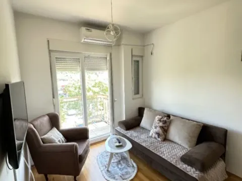 Izdavanje, jednosoban stan, 27m², Zabjelo, Podgorica