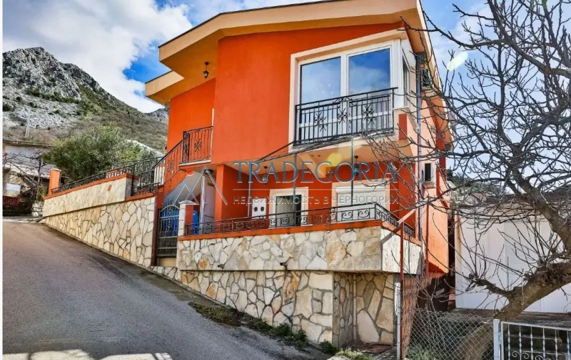 Prodaja, kuća, 128m², Sutomore, Bar