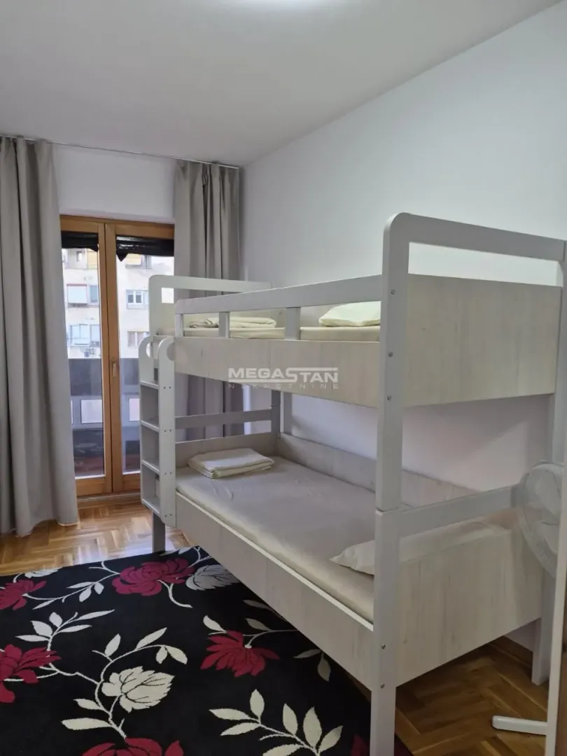 Izdavanje, trosoban stan, 75m², Hadzipopovac, Palilula Sve Podlokacije