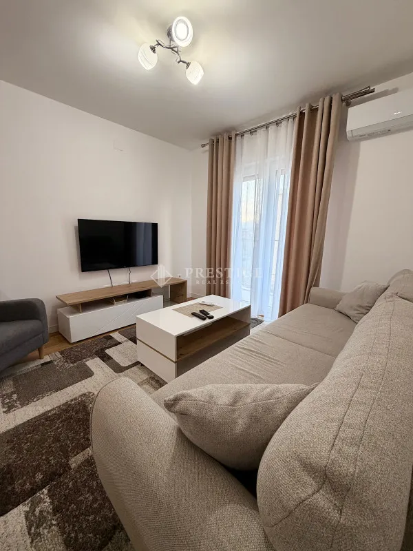 Rent, one bedroom apartment, 39m², Pobrežje, Podgorica