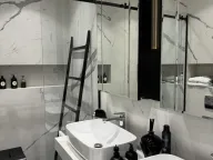 Prodaja, četvorosoban stan, 260m², Neimar, Vračar Sve Podlokacije - image 19