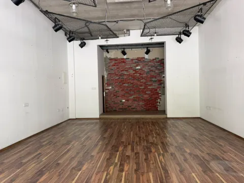 Rent, office space, 62m², Central Point, Podgorica - image 3