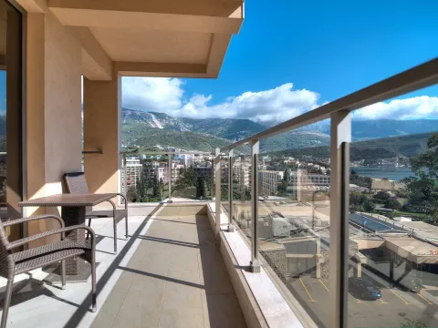 Sale, two bedroom apartment, 92m², Bečići, Budva - image 3