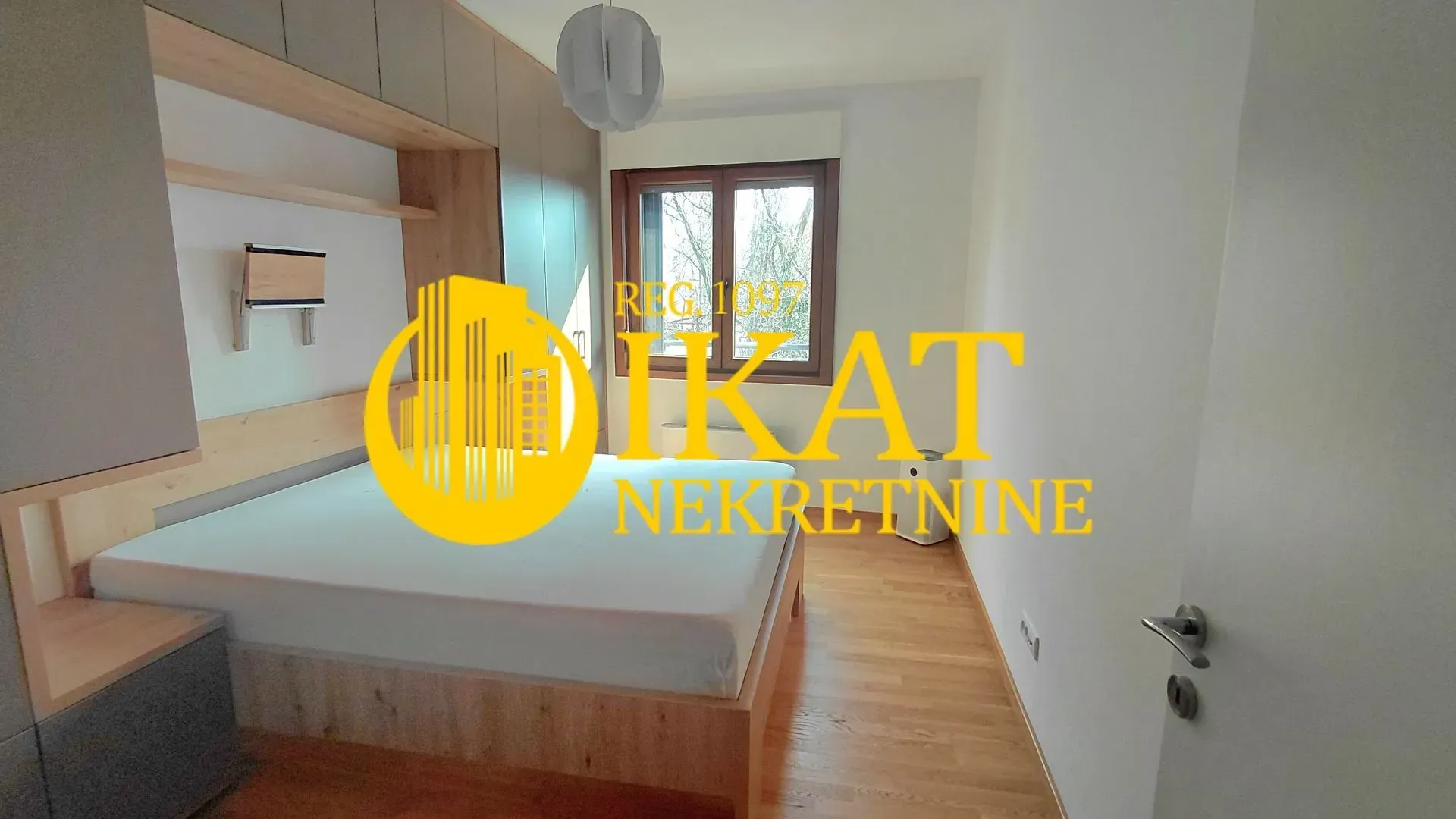 Prodaja, trosoban stan, 86m², Kluz, Zvezdara Sve Podlokacije