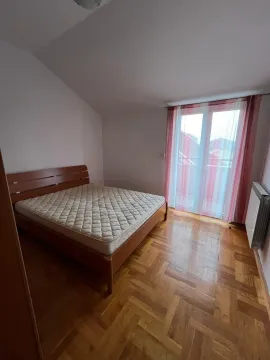Rent, four bedroom apartment, 150m², Stari Aerodrom, Podgorica - image 7