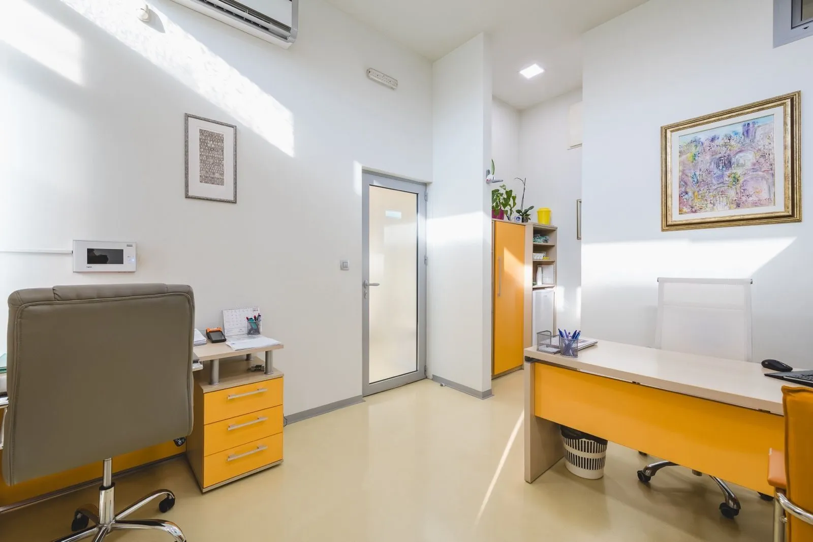 Rent, office space, 125m², Pobrežje, Podgorica