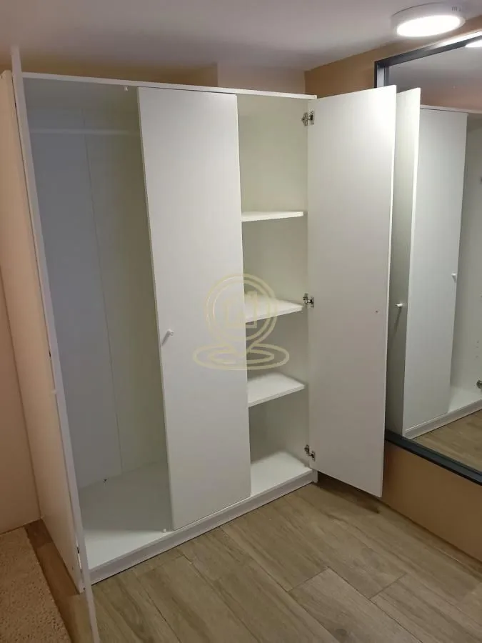 Izdavanje, jednosoban stan, 30m², Salajka, Novi Sad Sve Podlokacije