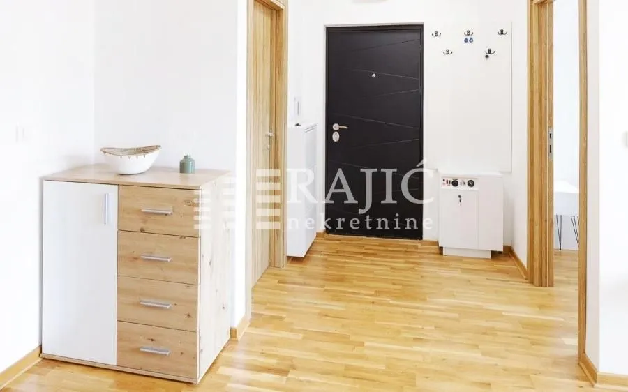 Rent, two bedroom apartment, 45m², Zemun Gornji Grad, Zemun Sve Podlokacije