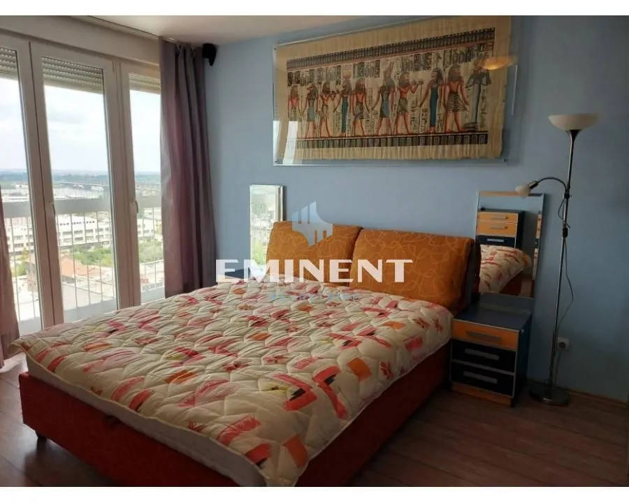 Izdavanje, četvorosoban stan, 115m², Hala Pionir, Palilula Sve Podlokacije