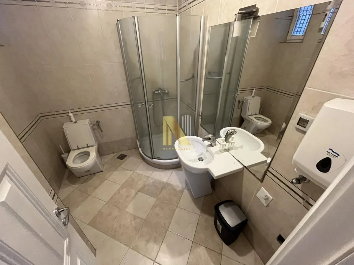 Rent, office space, 213m², Centar, Novi Sad