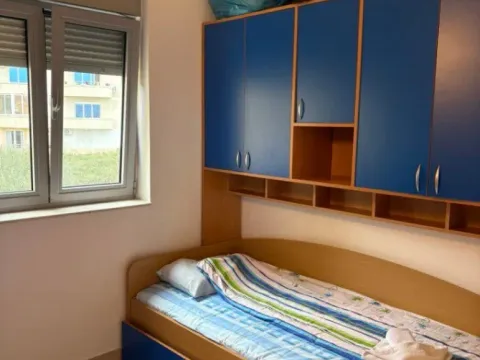 Prodaja, dvosoban stan, 60m², Petrovac, Budva
