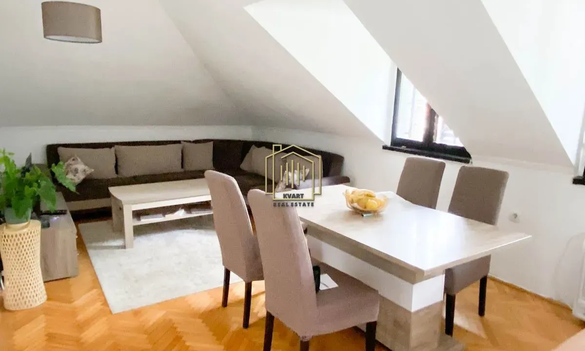 Rent, one bedroom apartment, 54m², Centar, Cetinje