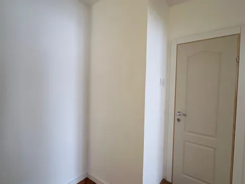 Izdavanje, trosoban stan, 200m², Centar, Tivat - image 15