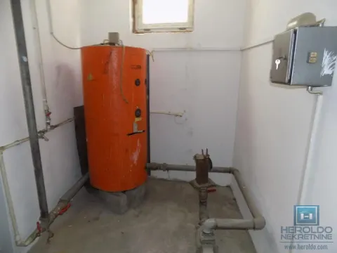 Izdavanje, poslovni prostor, 1500m², Donje Vidovo, Paraćin - image 29