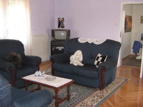 Sale, house, 360m², Trnava, Jagodina - image 9