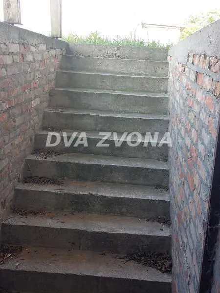 Prodaja, ugostiteljski objekat, 478m², Perlez, Zrenjanin