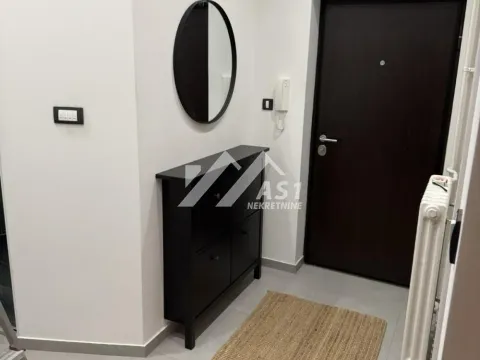 Izdavanje, trosoban stan, 66m², Kej, Novi Sad Sve Podlokacije - image 9