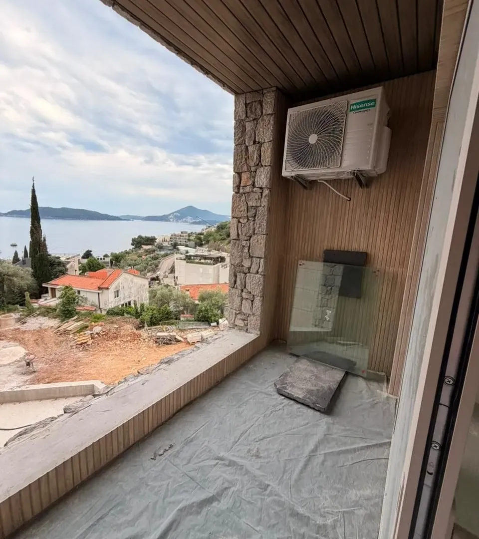 Prodaja, dvosoban stan, 77m², Pržno, Budva