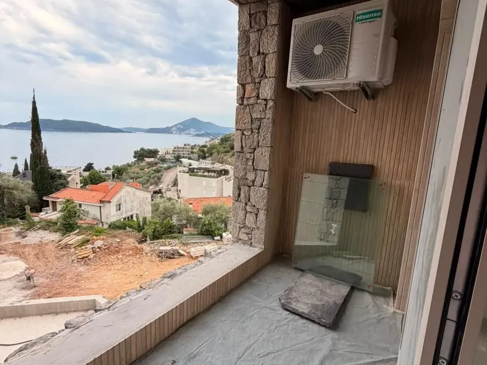 Sale, two bedroom apartment, 77m², Pržno, Budva
