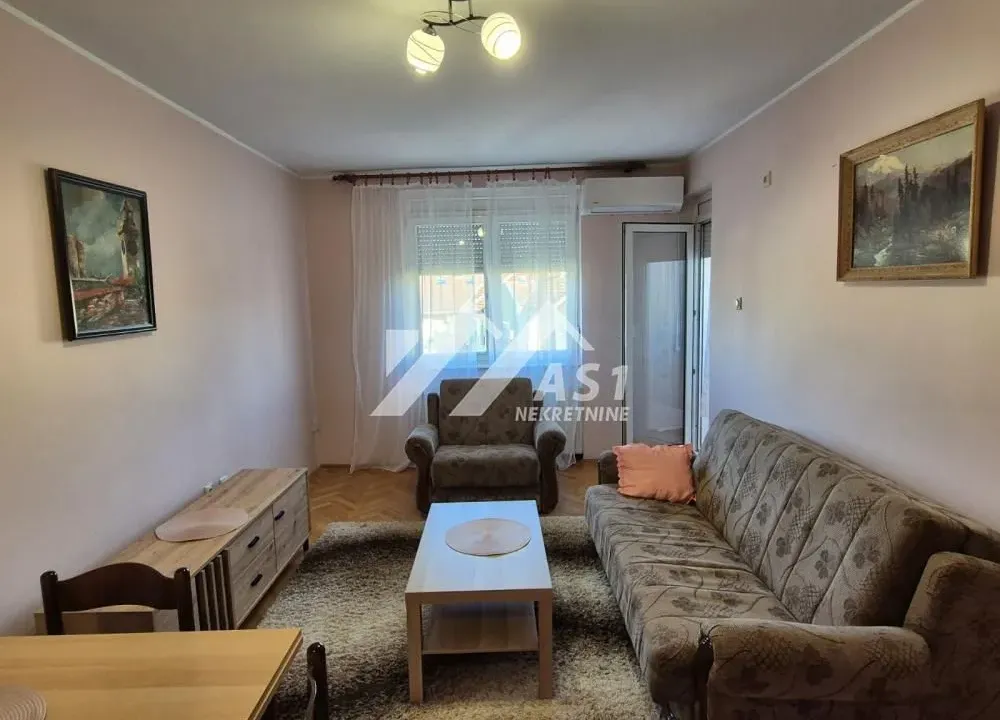 Izdavanje, dvosoban stan, 45m², Adamovićevo Naselje, Novi Sad Sve Podlokacije