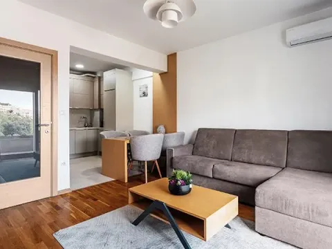 Prodaja, jednosoban stan, 48m², Bečići, Budva - image 8