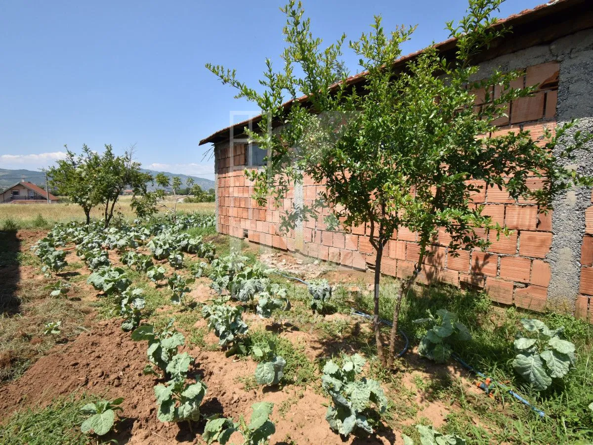 Prodaja, kuća, 120m², Dahna, Podgorica