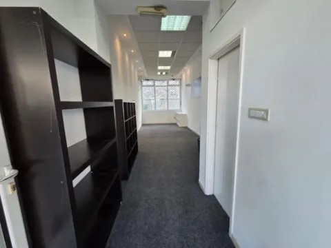 Izdavanje, poslovni prostor, 27m², Preko Morače, Podgorica - image 2