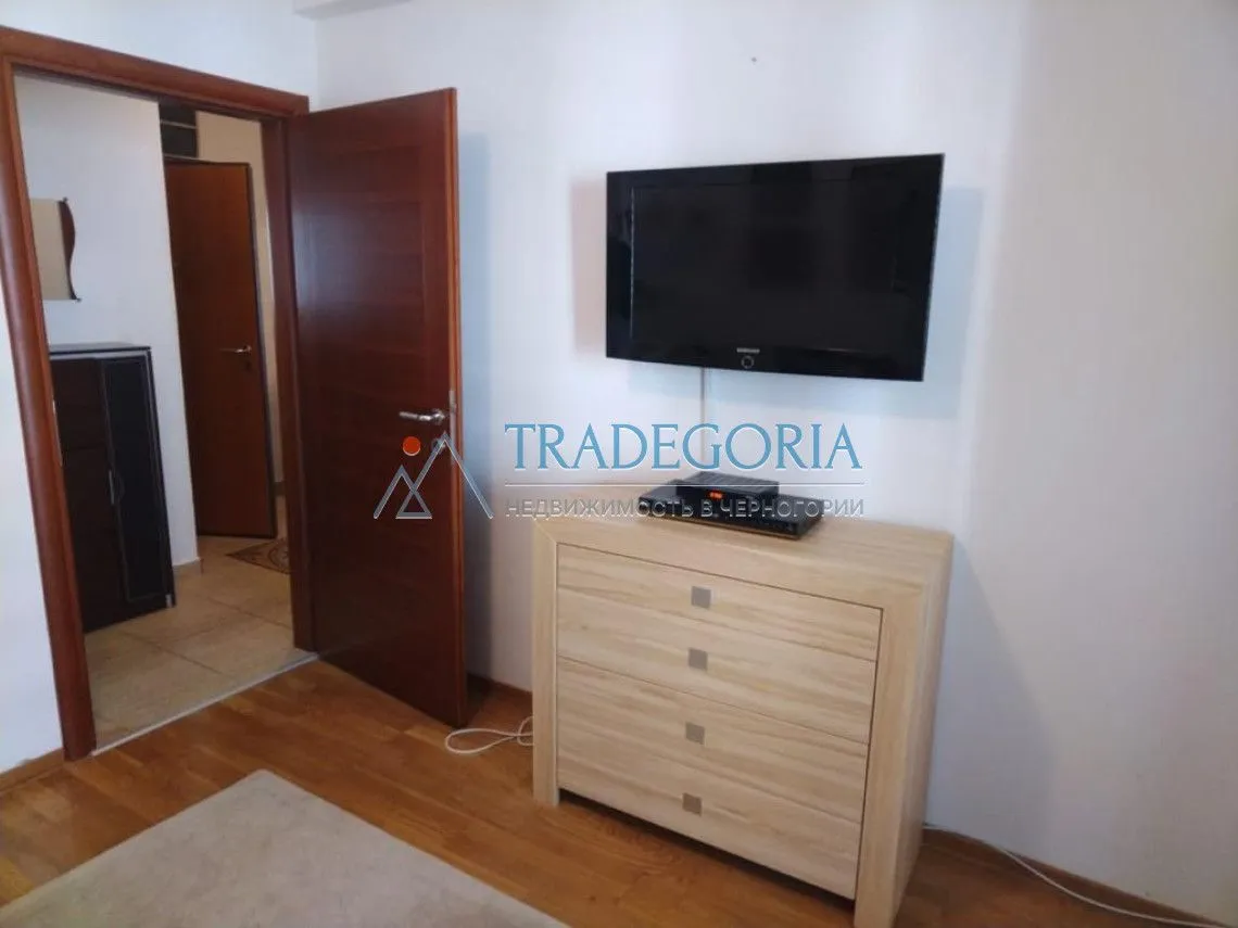 Prodaja, dvosoban stan, 76m², Petrovac, Budva
