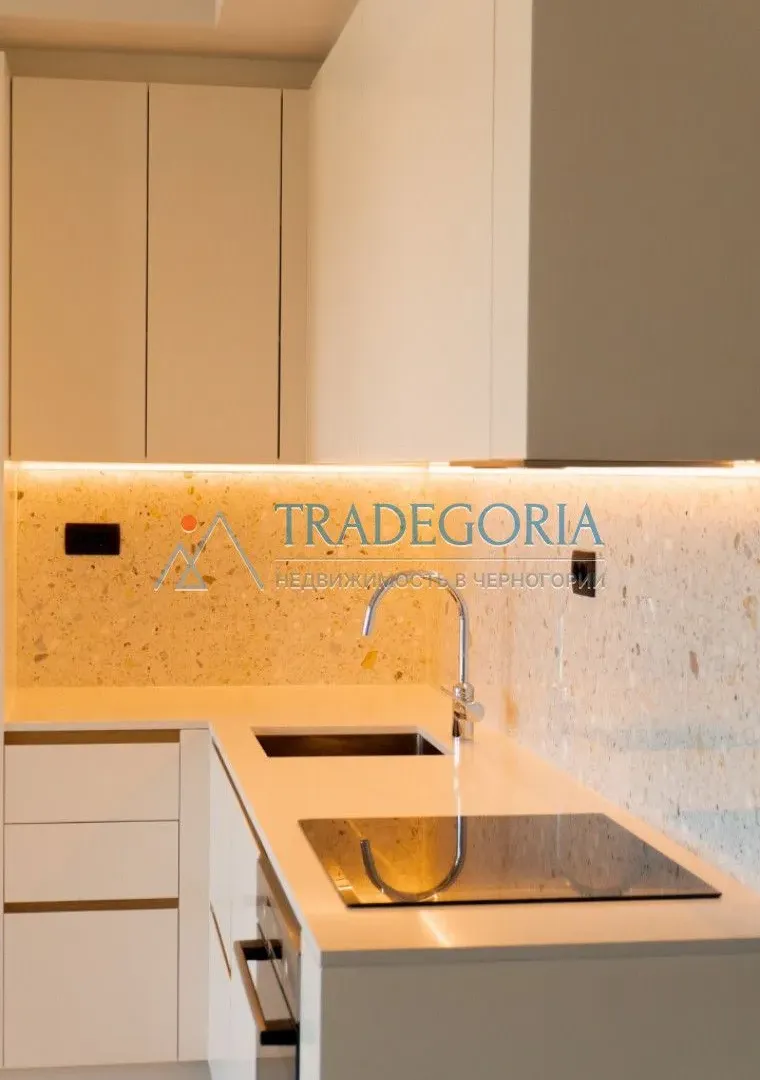 Prodaja, stan, 62m², Tivat, Crna Gora