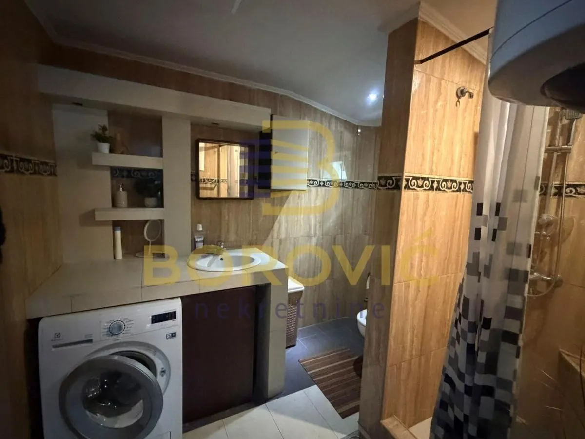 Rent, apartment, 115m², Kalenić Pijaca, Vračar Sve Podlokacije