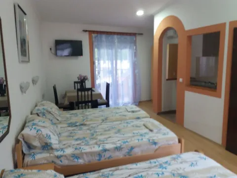 Prodaja, kuća, 610m², Sutomore, Bar - image 14