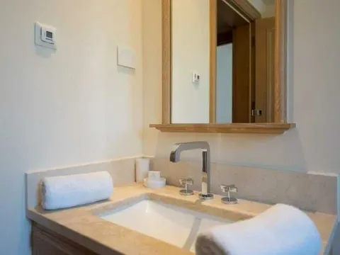 Sale, one bedroom apartment, 74m², Tivat, Crna Gora - image 16