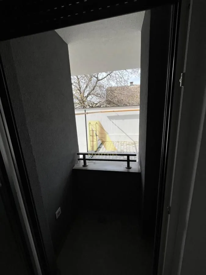 Izdavanje, jednosoban stan, 40m², Petrovaradin, Novi Sad