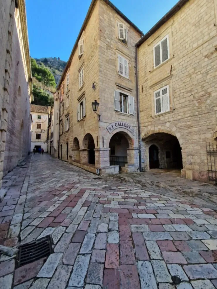 Sale, two bedroom apartment, 78m², Stari Grad Kotor, Kotor