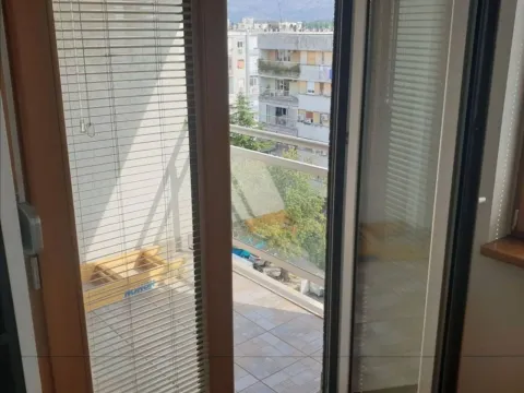 Rent, three bedroom apartment, 95m², Preko Morače, Podgorica - image 6