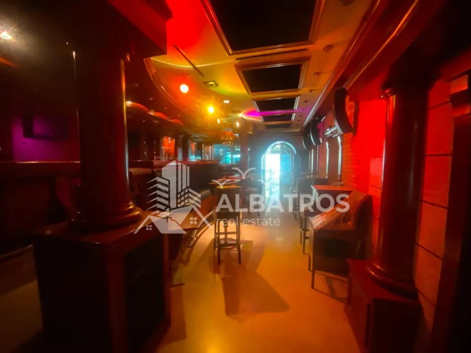 Sale, office space, 299m², Centar, Bar