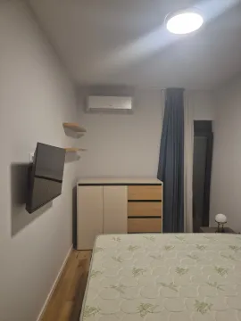 Izdavanje, trosoban stan, 101m², Vezirov Most, Podgorica - image 11