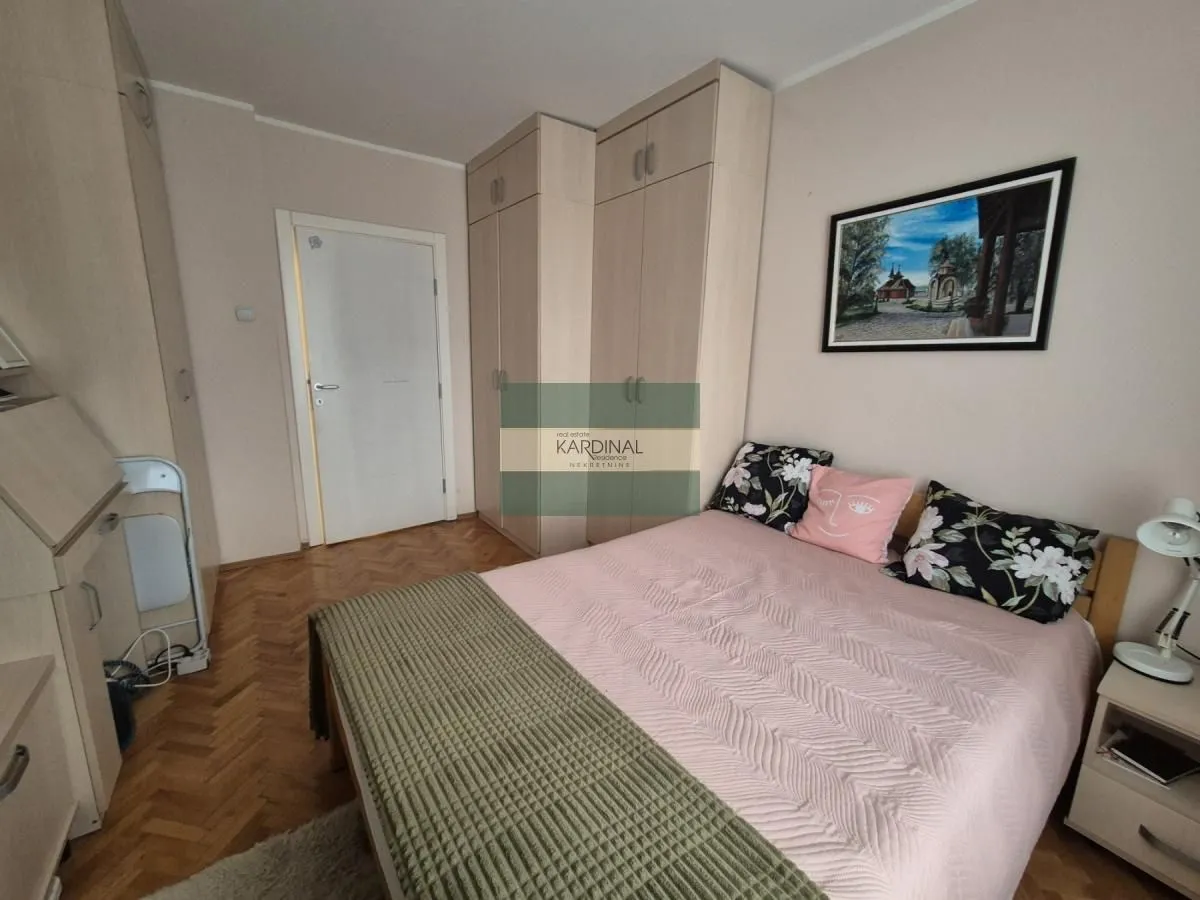 Prodaja, dvosoban stan, 54m², Centar, Ćuprija
