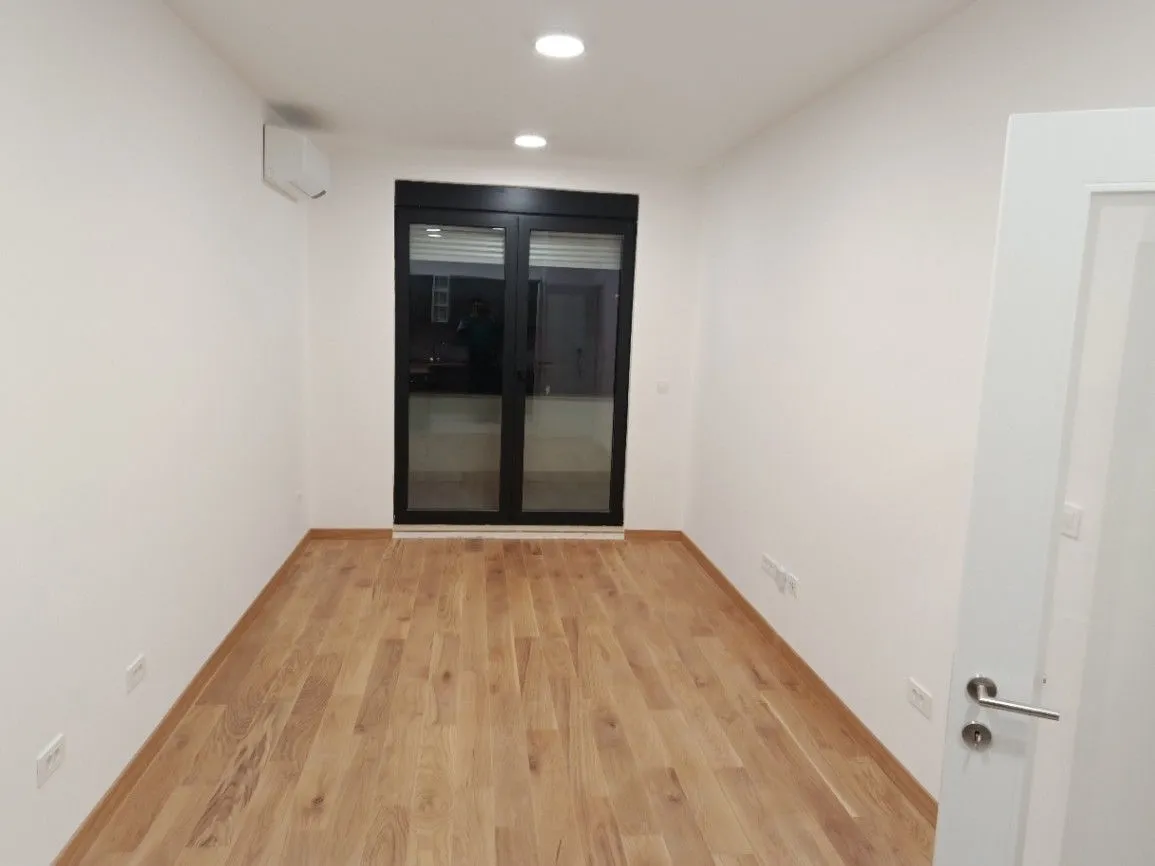 Rent, one bedroom apartment, 40m², Tološka šuma, Podgorica
