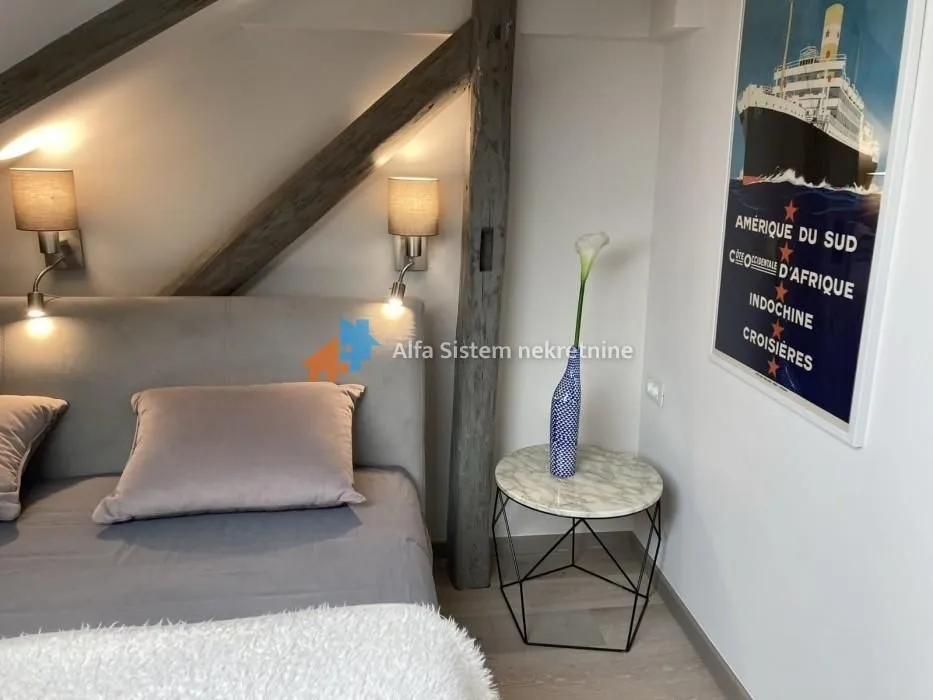 Izdavanje, četvorosoban stan, 108m², Stari Grad, Beograd