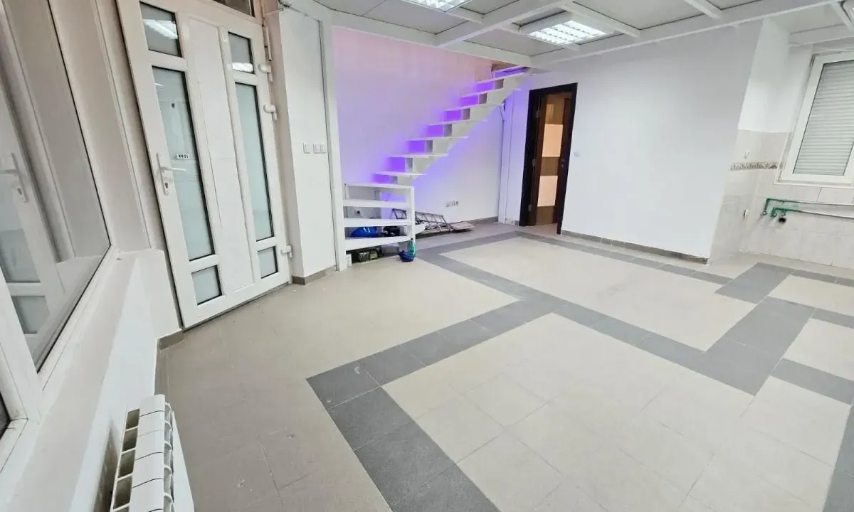 Izdavanje, poslovni prostor, 26m², Denkova Basta, Zvezdara Sve Podlokacije